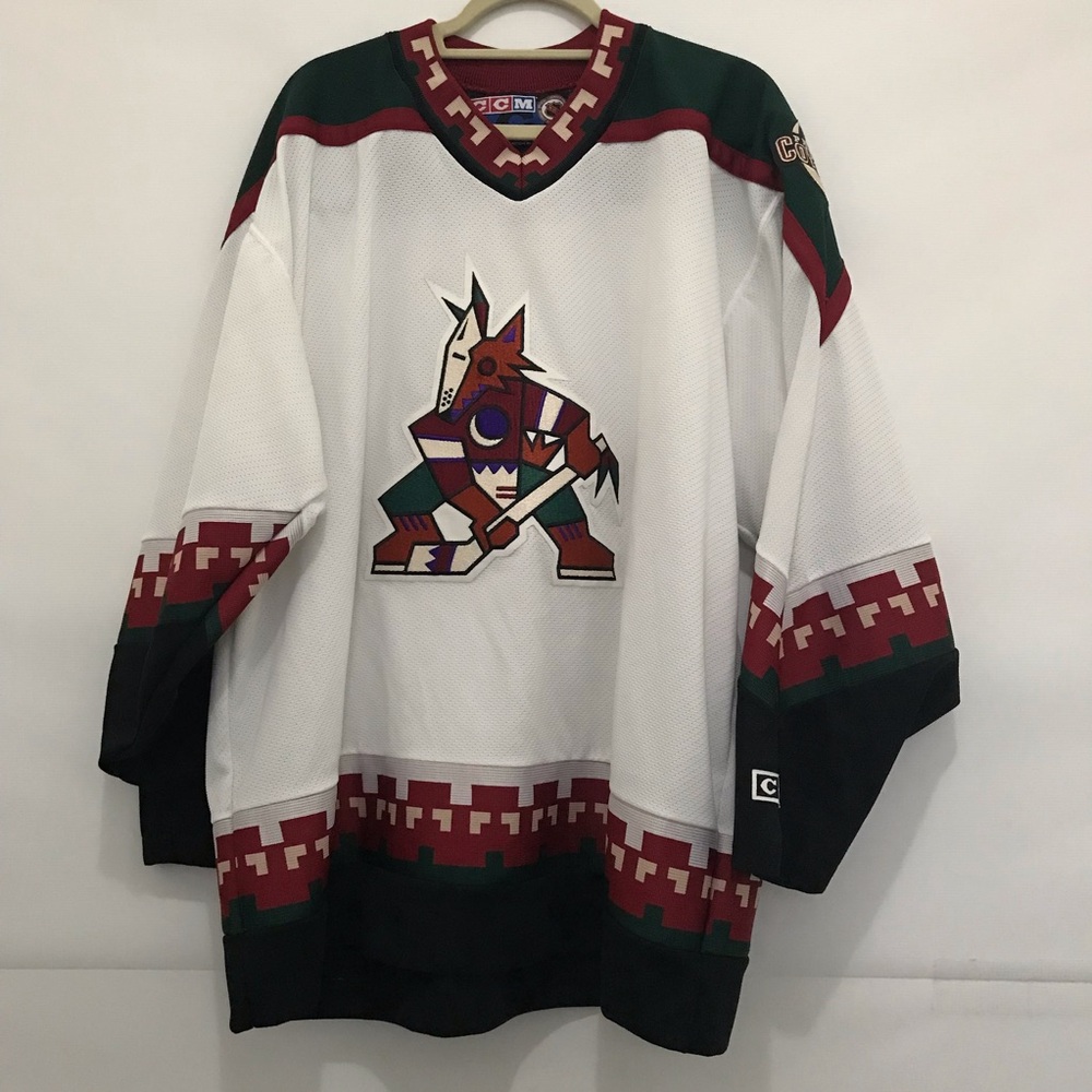 Vintage 90s Starter Arizona Coyotes NHL Hockey Jersey Size Men’s XL